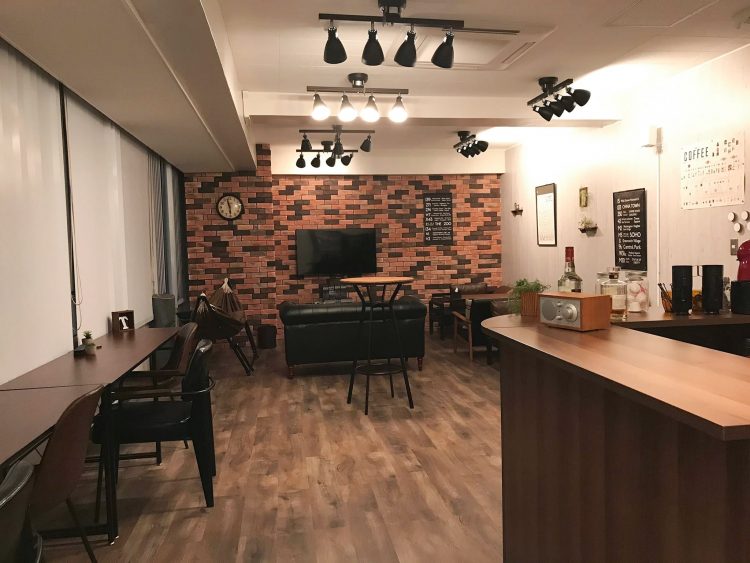 みんなに自慢したいカフェ風休憩スペース Cafe Brooklyn がopenしました 総務ブログ 東京のweb制作会社 ホームページ制作会社 株式会社サービシンク Servithink Co Ltd